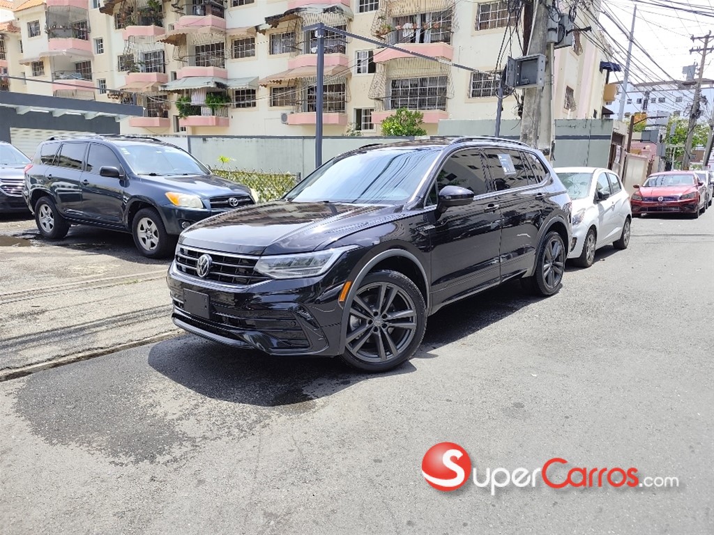 2022 Volkswagen Tiguan R Design — foto 2 / 12