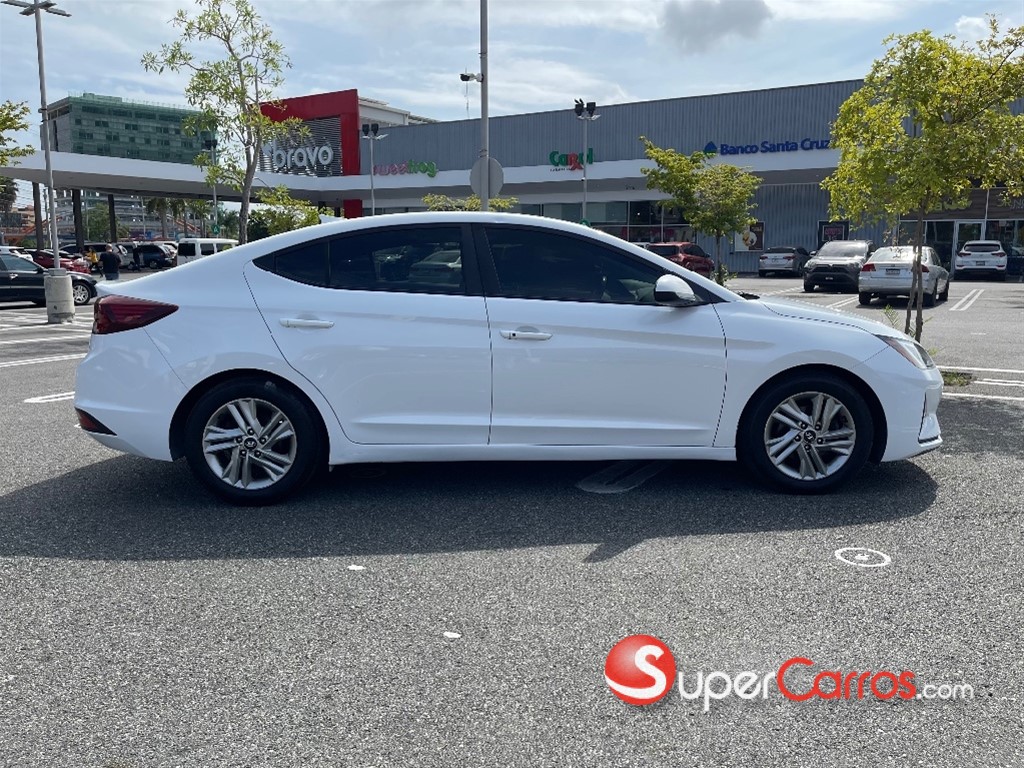 2020 Hyundai Elantra Value Edition — foto 7 / 12
