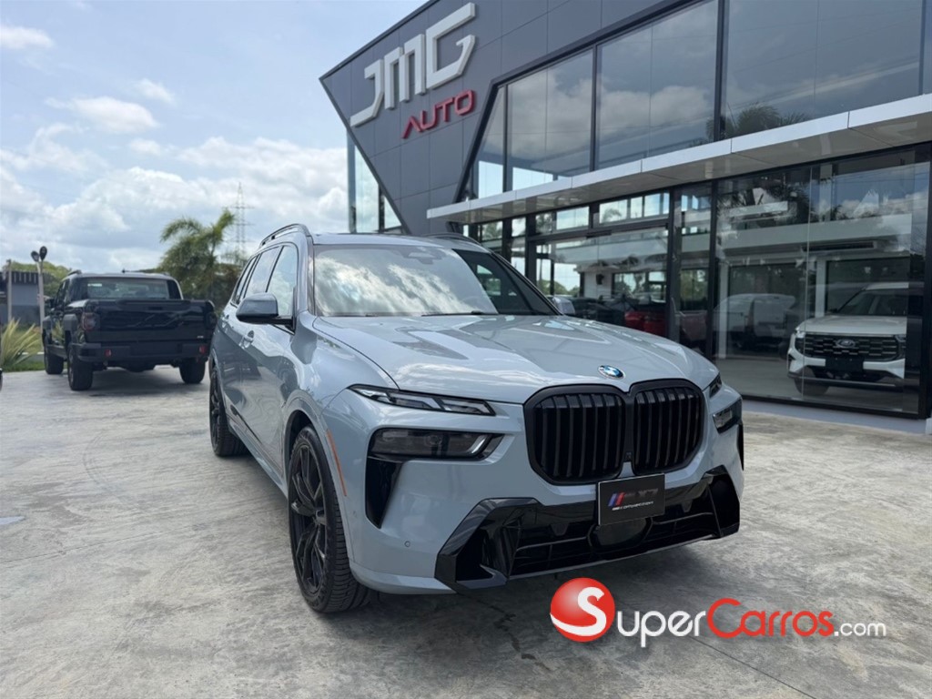 2024 BMW X 7 XDRIVE 40i — foto 3 / 9