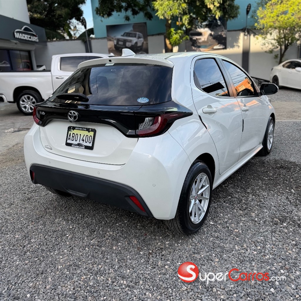 2020 Toyota Yaris — foto 8 / 9