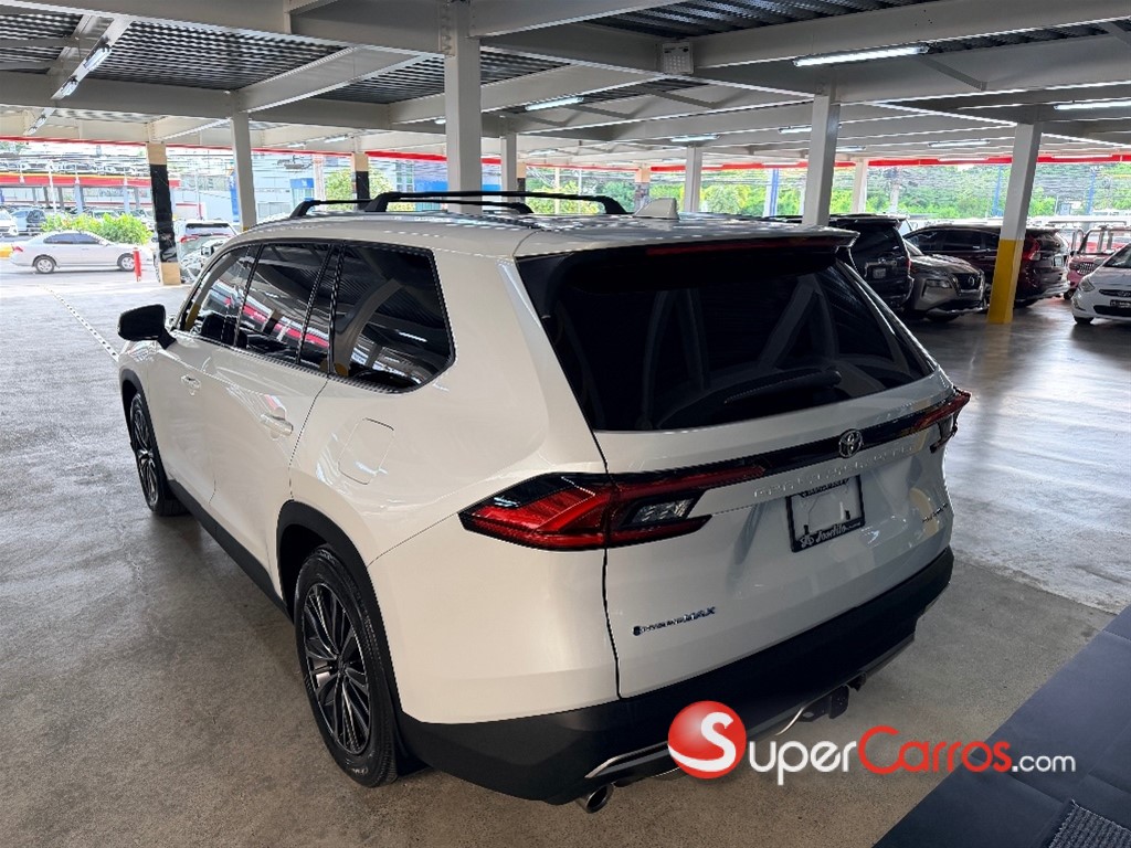 2024 Toyota Grand Highlander Max Platinum Hybrid — foto 4 / 12