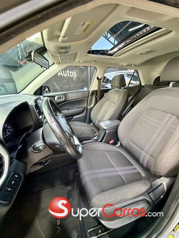 2020 Hyundai Venue — foto 7 / 8