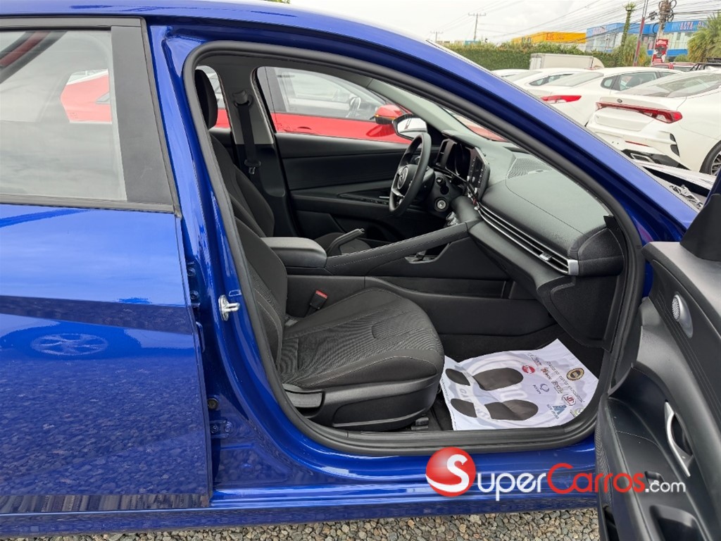 2021 Hyundai Avante — foto 8 / 9