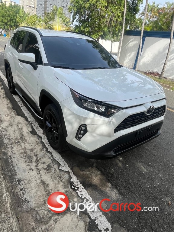 2022 Toyota RAV4 LE — foto 3 / 11