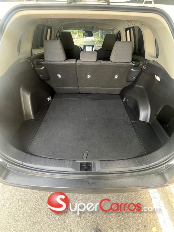 2022 Toyota RAV4 LE — foto 5 / 11