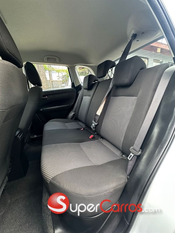2024 Suzuki Vitara GL — foto 4 / 12