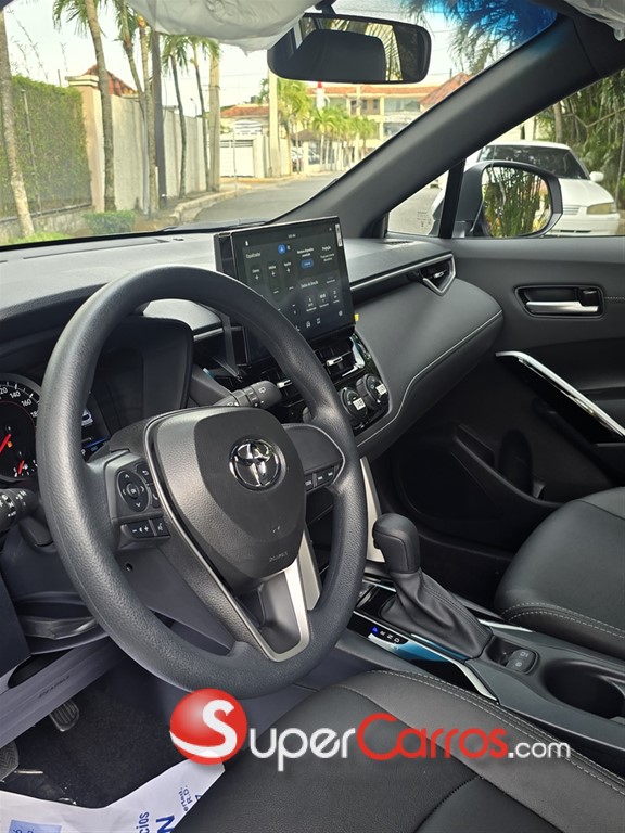 2027 Toyota Corolla Cross Full — foto 5 / 8