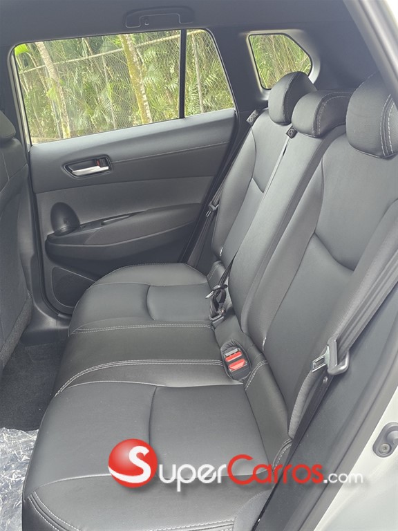 2027 Toyota Corolla Cross Full — foto 8 / 8