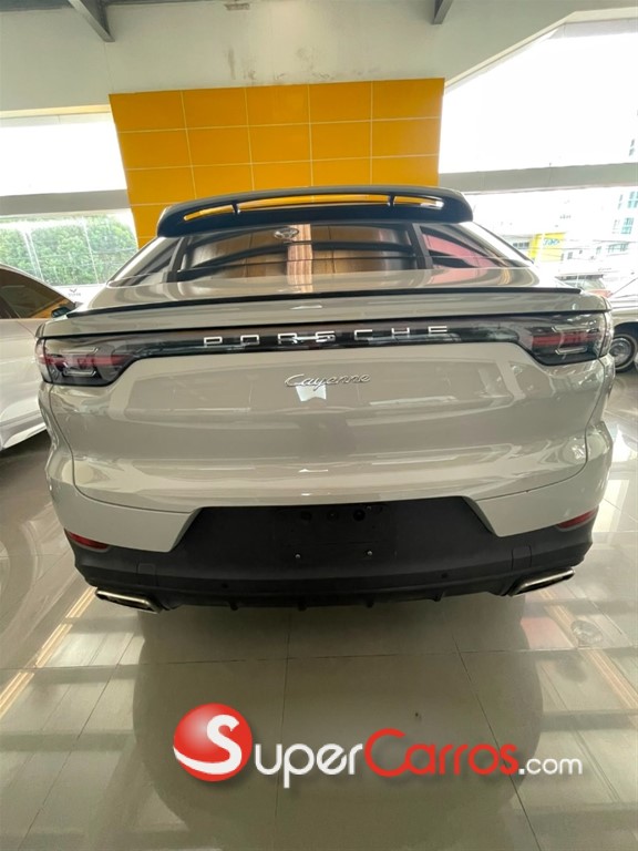 2020 Porsche Cayenne Coupe — foto 12 / 12
