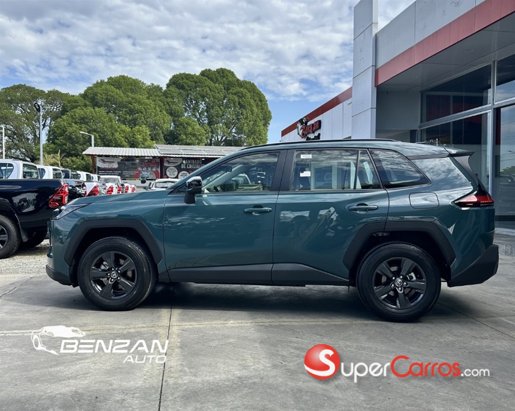 2027 Toyota RAV4 LE Hibrid — foto 2 / 9