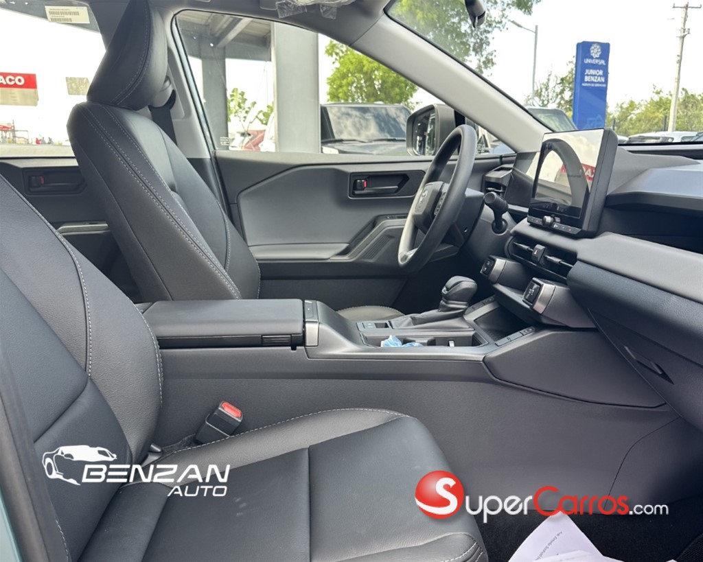 2027 Toyota RAV4 LE Hibrid — foto 5 / 9