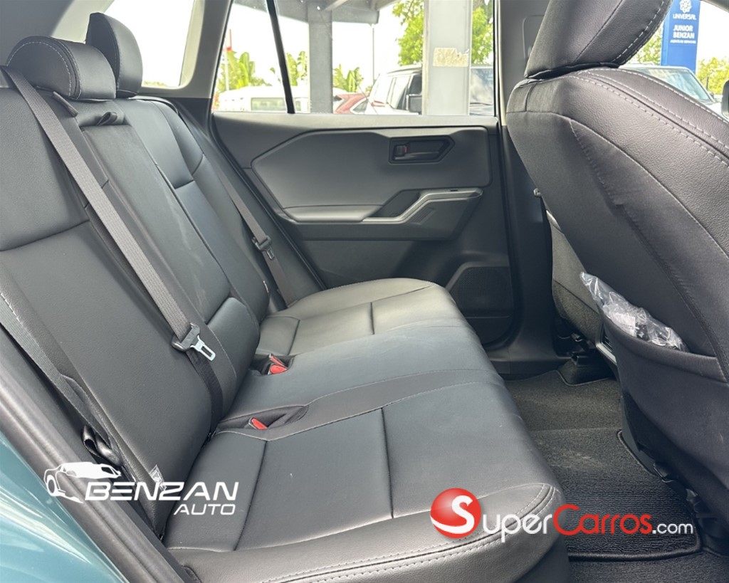2027 Toyota RAV4 LE Hibrid — foto 6 / 9