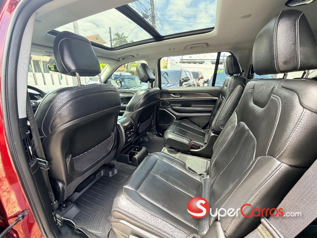 2022 Jeep Grand Cherokee L Limited — foto 9 / 12