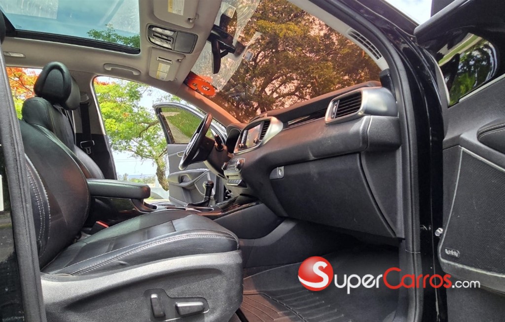 2016 Kia Sorento SX Prestige — foto 10 / 12
