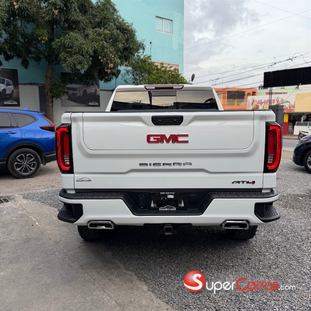2022 GMC Sierra 1500 AT4 DURAMAX — foto 5 / 12