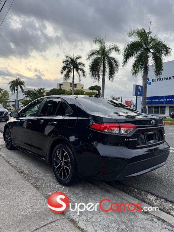 2020 Toyota Corolla LE — foto 4 / 10