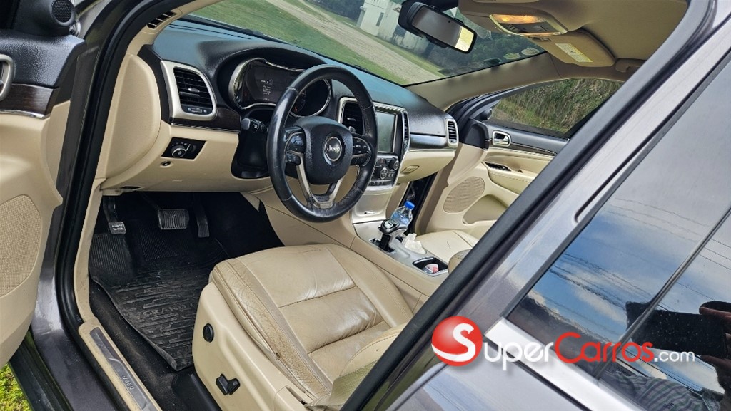 2014 Jeep Grand Cherokee Limited — foto 6 / 12
