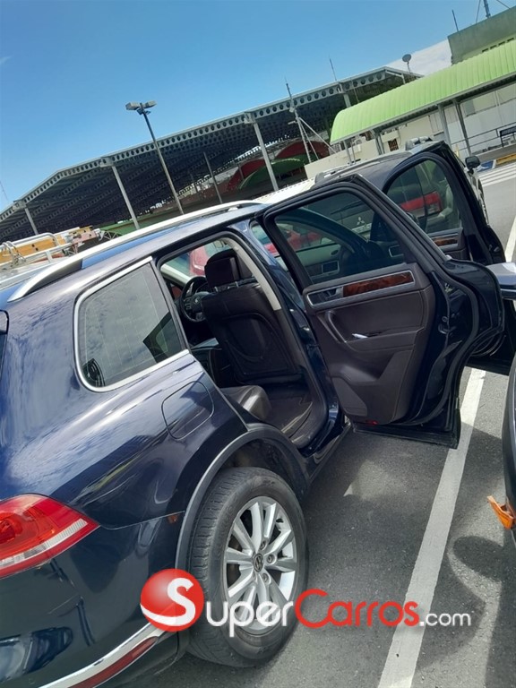 2017 Volkswagen Touareg VR6 Executive 4 Motion — foto 5 / 12