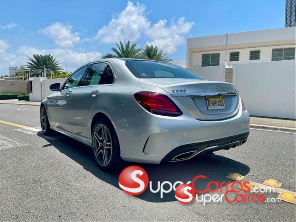 2020 Mercedes-Benz Clase C 300 AMG — foto 3 / 12