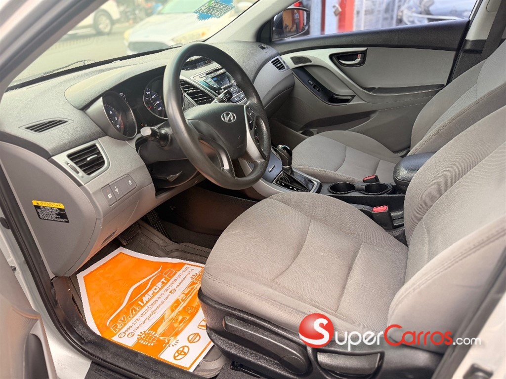 2016 Hyundai Elantra SE — foto 5 / 8