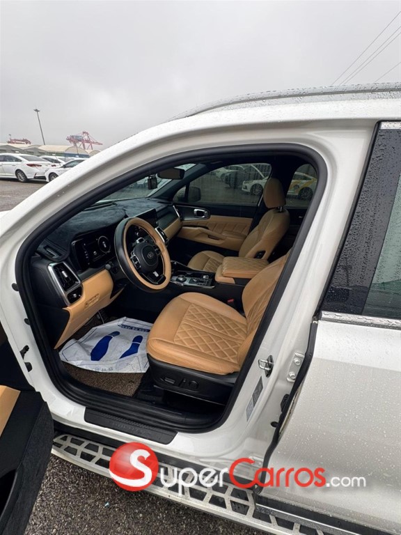 2021 Kia Sorento Limited — foto 5 / 10