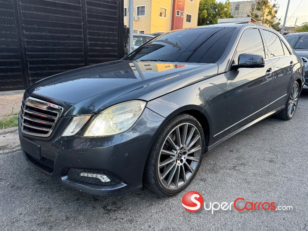 2010 Mercedes-Benz Clase E 300 Avantgarde — foto 2 / 9