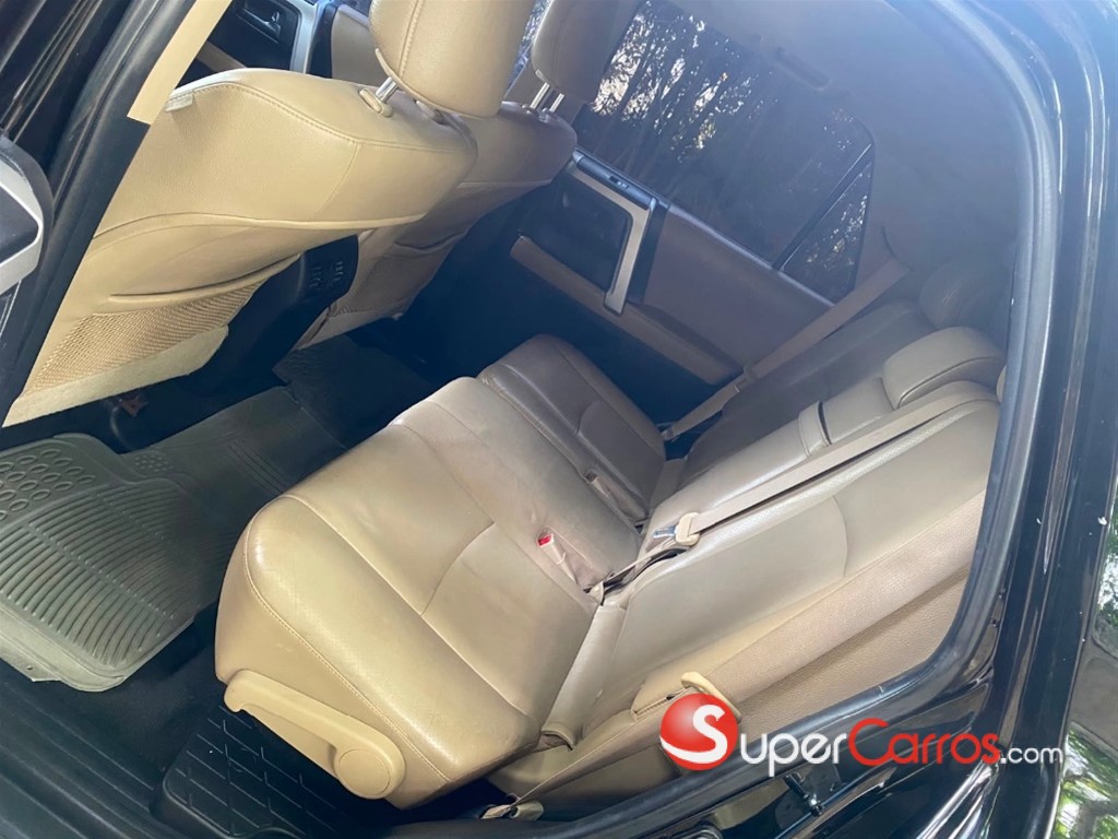 2012 Toyota 4 Runner Limited — foto 10 / 12