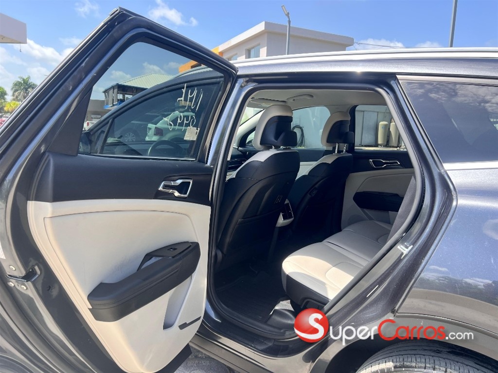 2023 Kia Sportage EX — foto 8 / 11