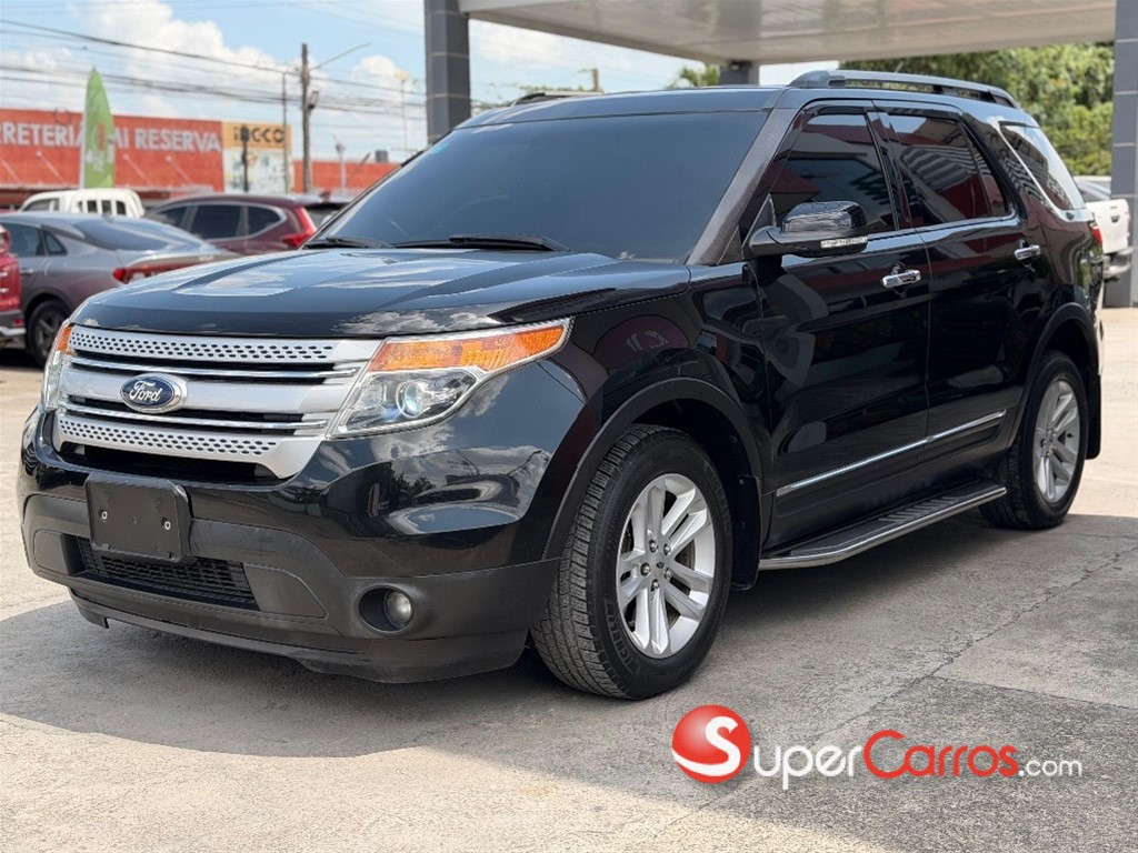 2015 Ford Explorer XLT — foto 3 / 11