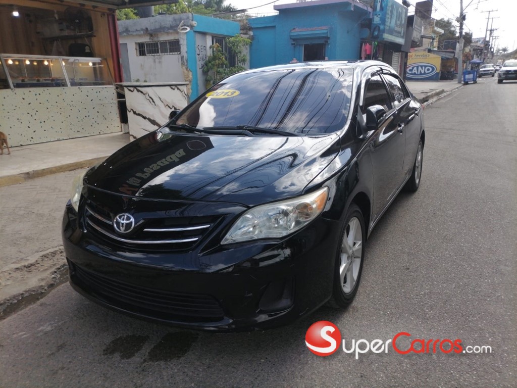 2013 Toyota Corolla LE — foto 2 / 8