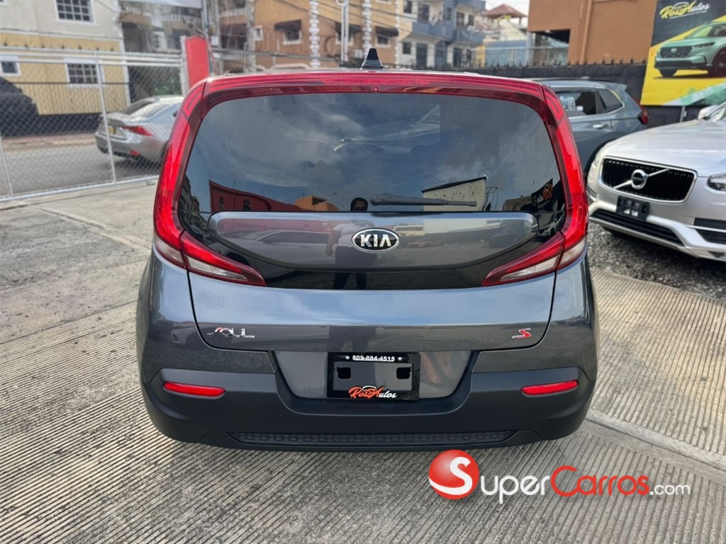 2020 Kia Soul S — foto 5 / 10