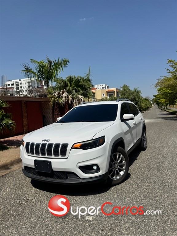 2019 Jeep Cherokee Latitude Plus — foto 1 / 9