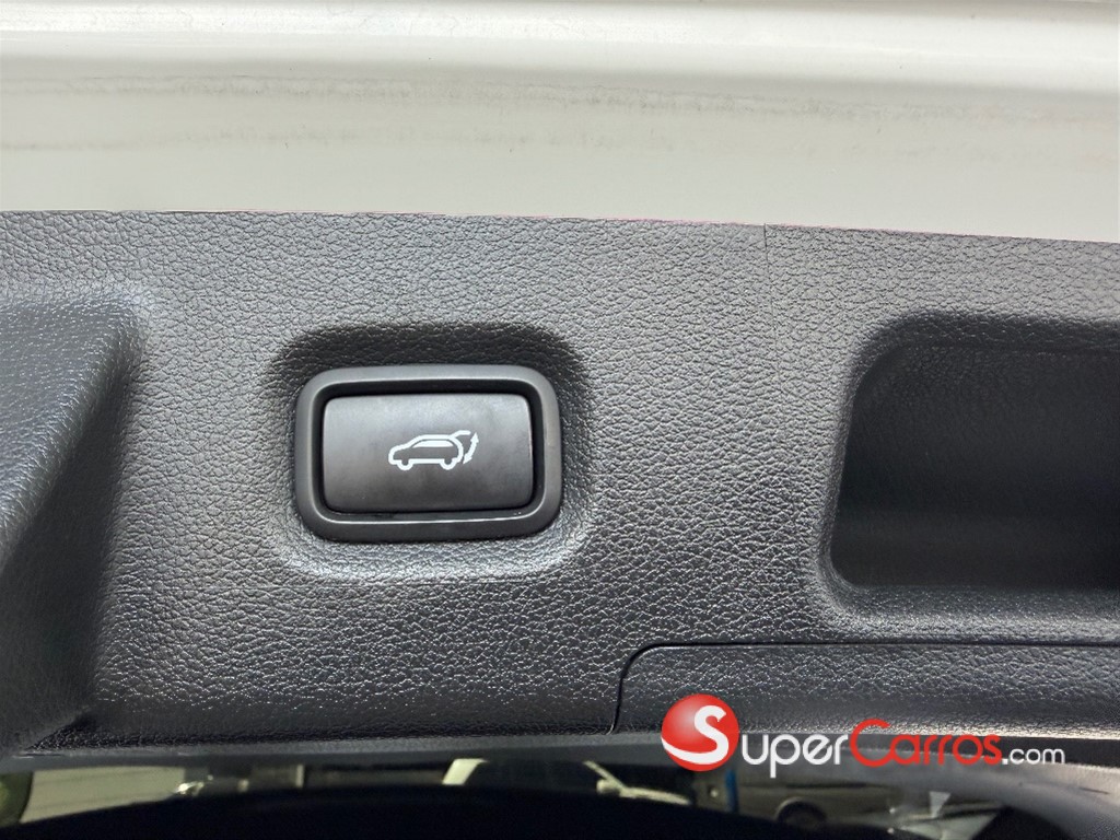 2023 Hyundai Santa Fe SEL — foto 9 / 12