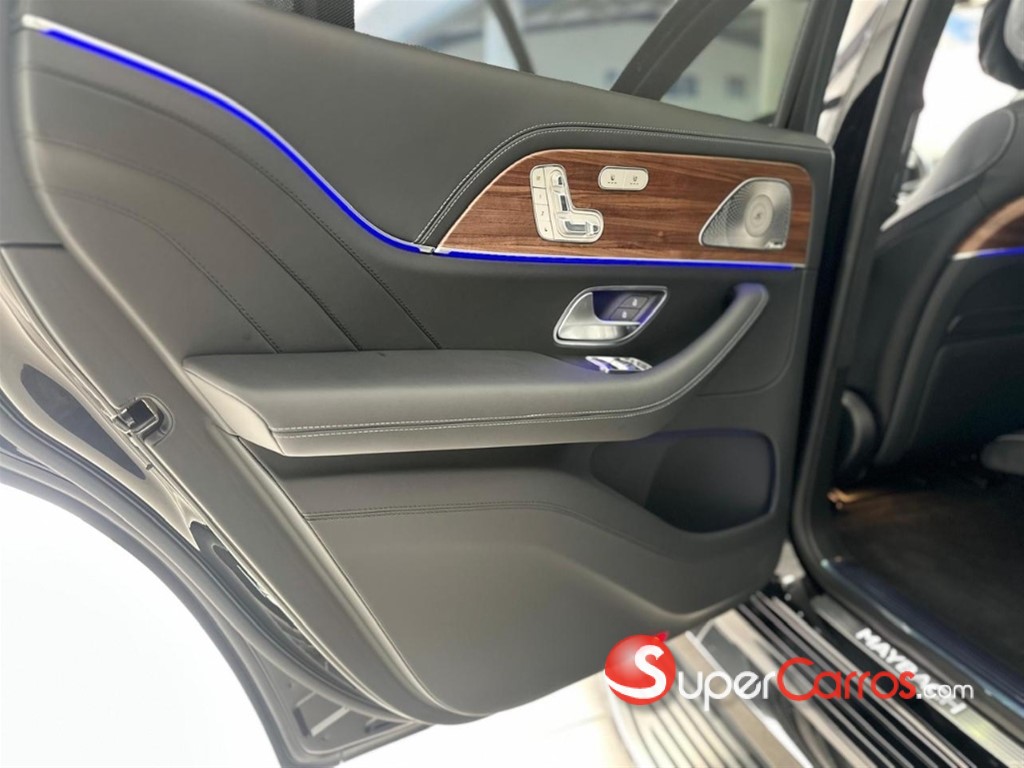2026 Mercedes-Benz Clase GLS 600 Maybach — foto 8 / 12