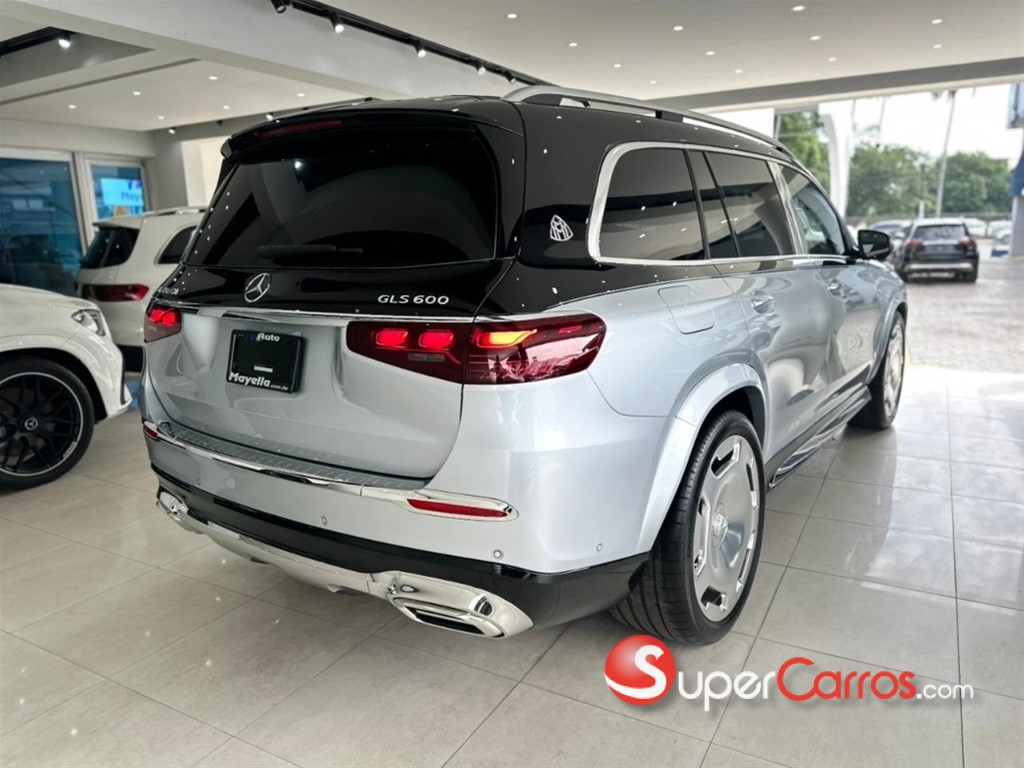 2026 Mercedes-Benz Clase GLS 600 Maybach — foto 12 / 12