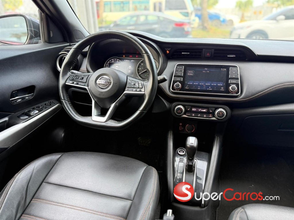2020 Nissan Kicks SR — foto 8 / 10
