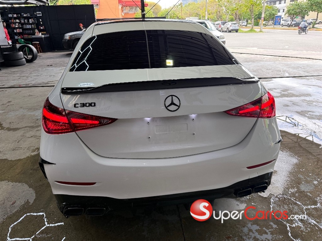 2022 Mercedes-Benz Clase C 300 AMG — foto 3 / 10