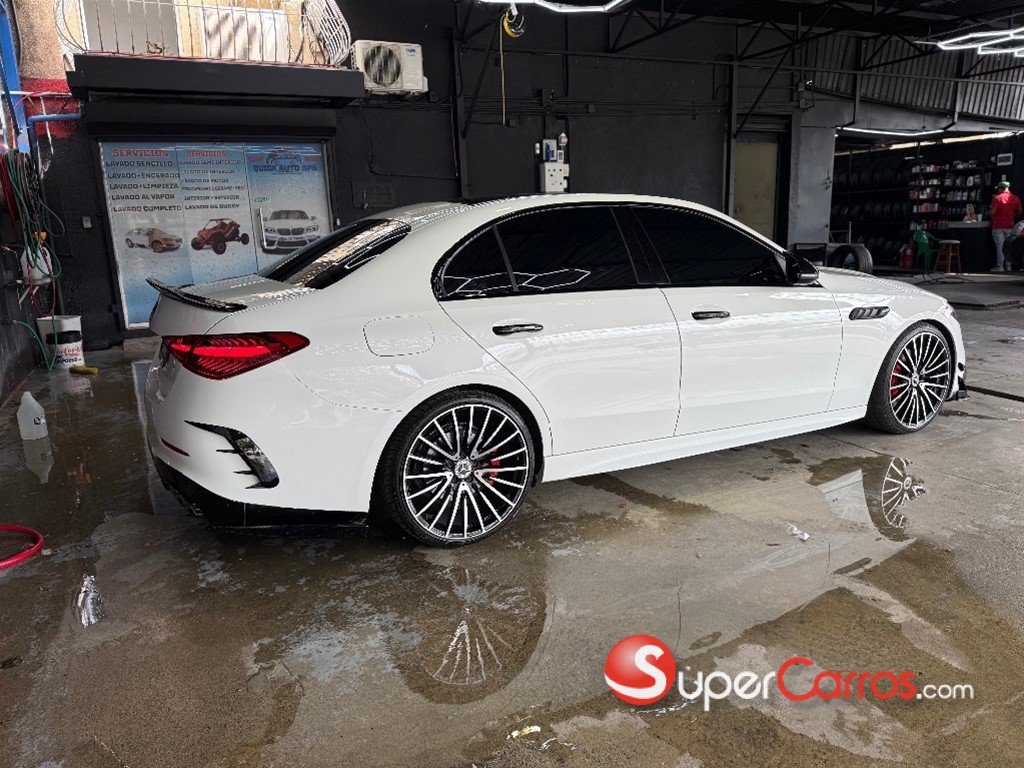 2022 Mercedes-Benz Clase C 300 AMG — foto 5 / 10