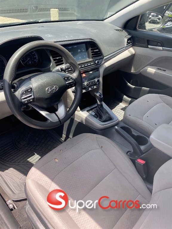 2020 Hyundai Elantra SEL — foto 5 / 6