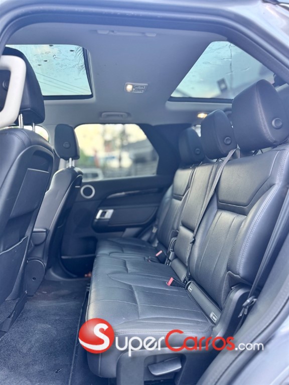 2020 Land Rover Discovery SE — foto 7 / 10