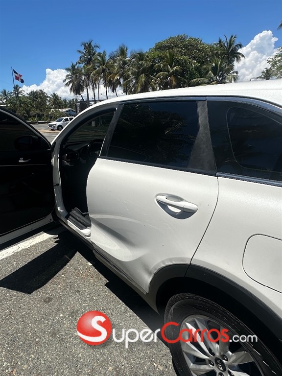 2020 Kia Sorento — foto 3 / 12