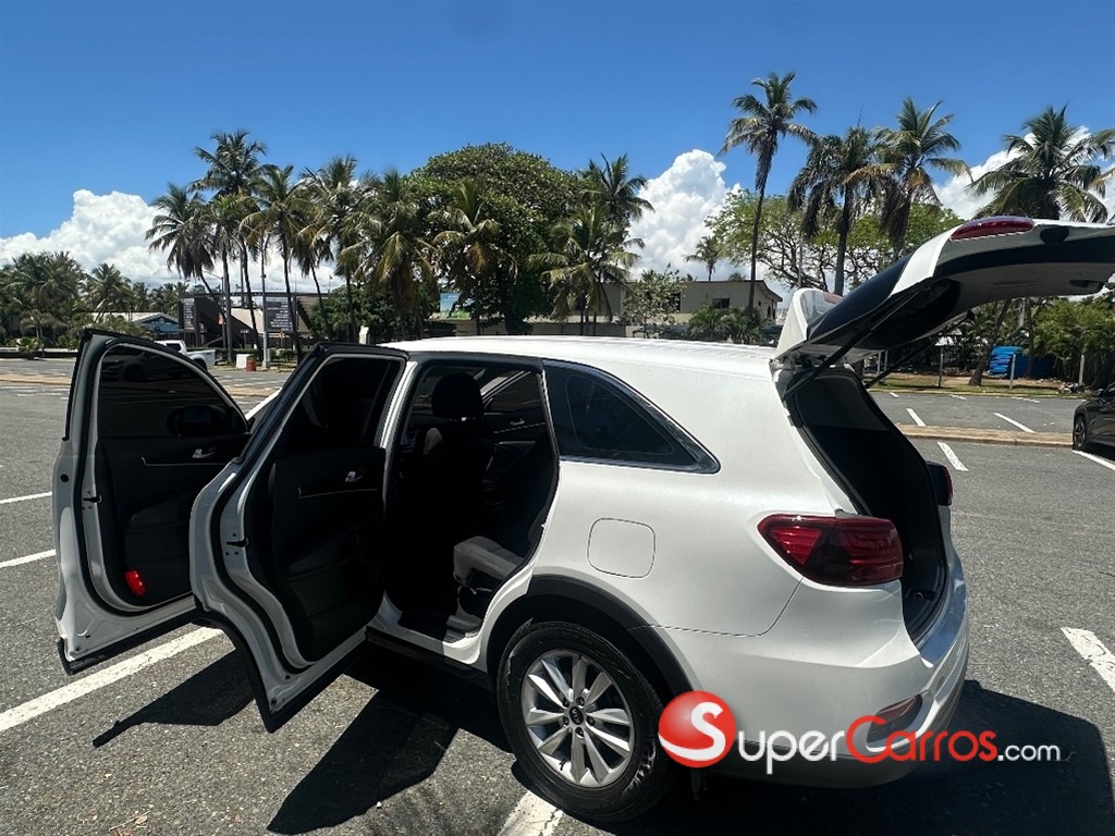 2020 Kia Sorento — foto 4 / 12