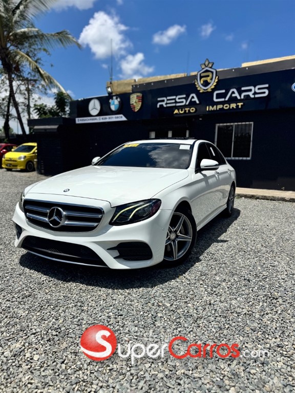 2017 Mercedes-Benz Clase E 300 4MATIC
