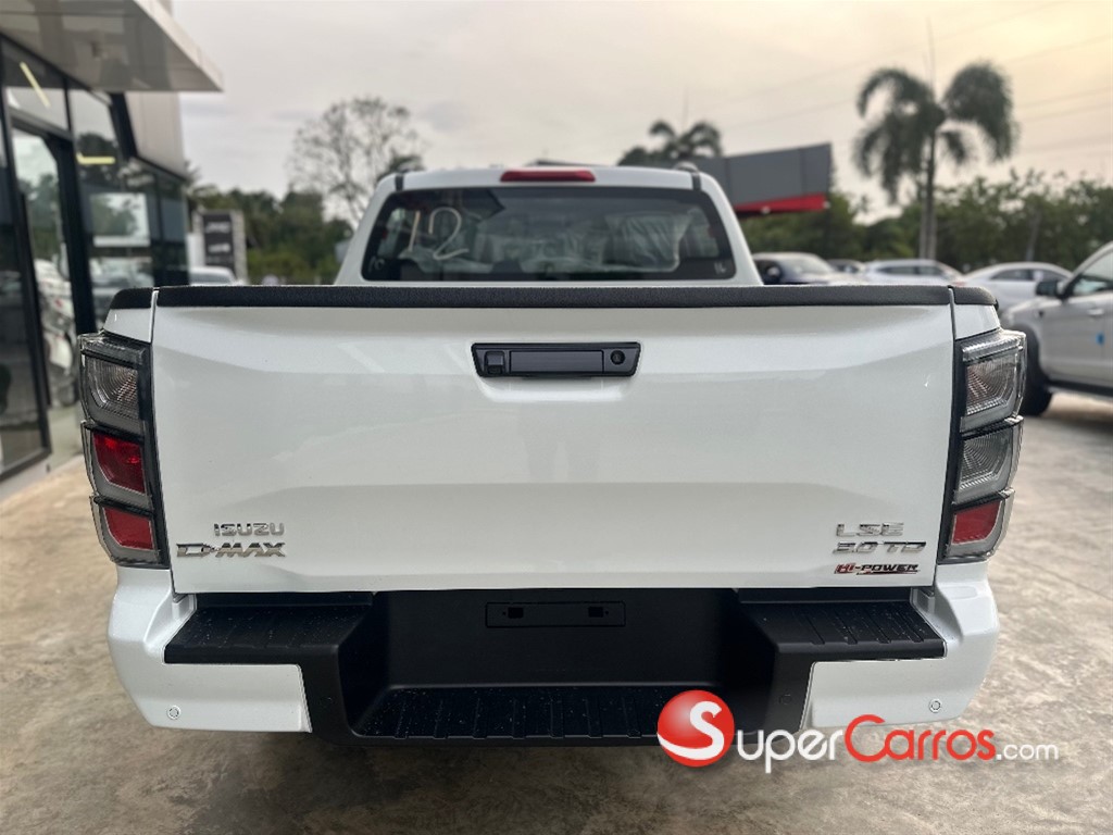 2027 Isuzu DMAX LSE — foto 5 / 9