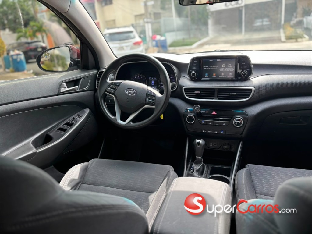 2020 Hyundai Tucson SE — foto 2 / 9