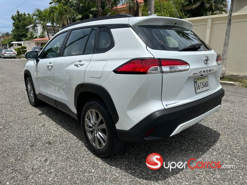 2023 Toyota Corolla Cross — foto 3 / 12