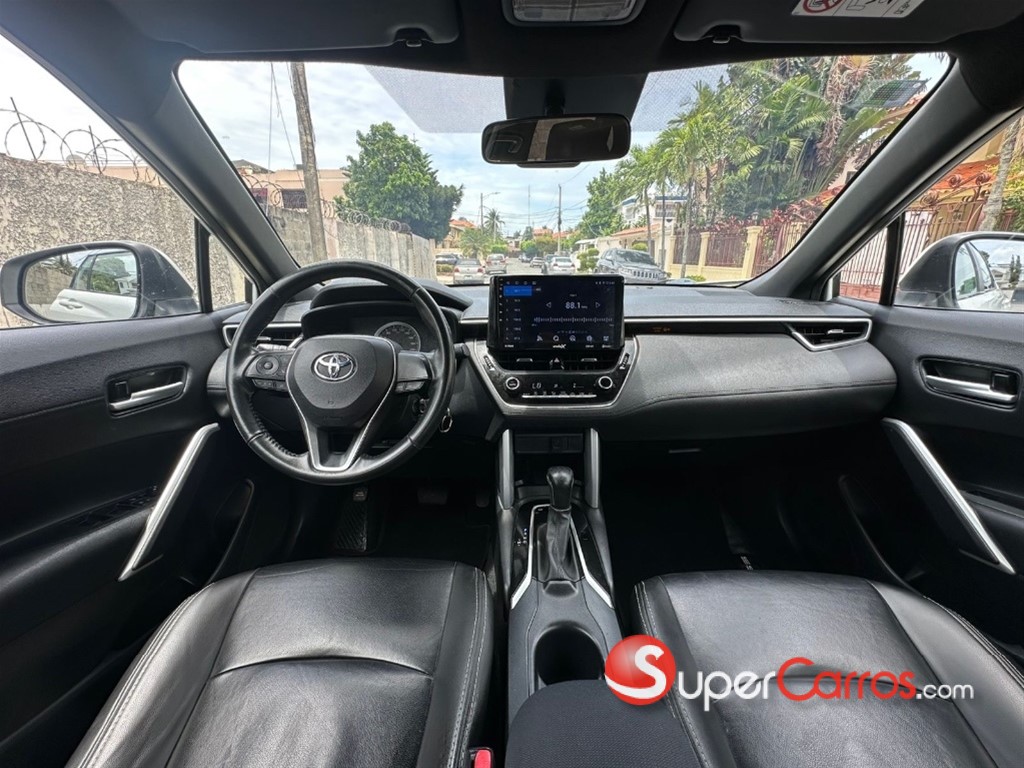 2023 Toyota Corolla Cross — foto 8 / 12