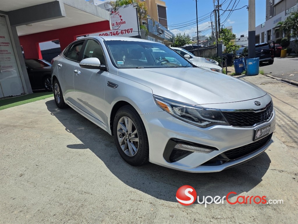 2020 Kia Optima LX — foto 3 / 10
