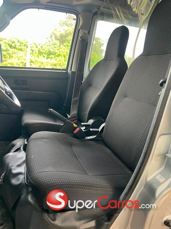 2020 Daihatsu Hijet — foto 4 / 6