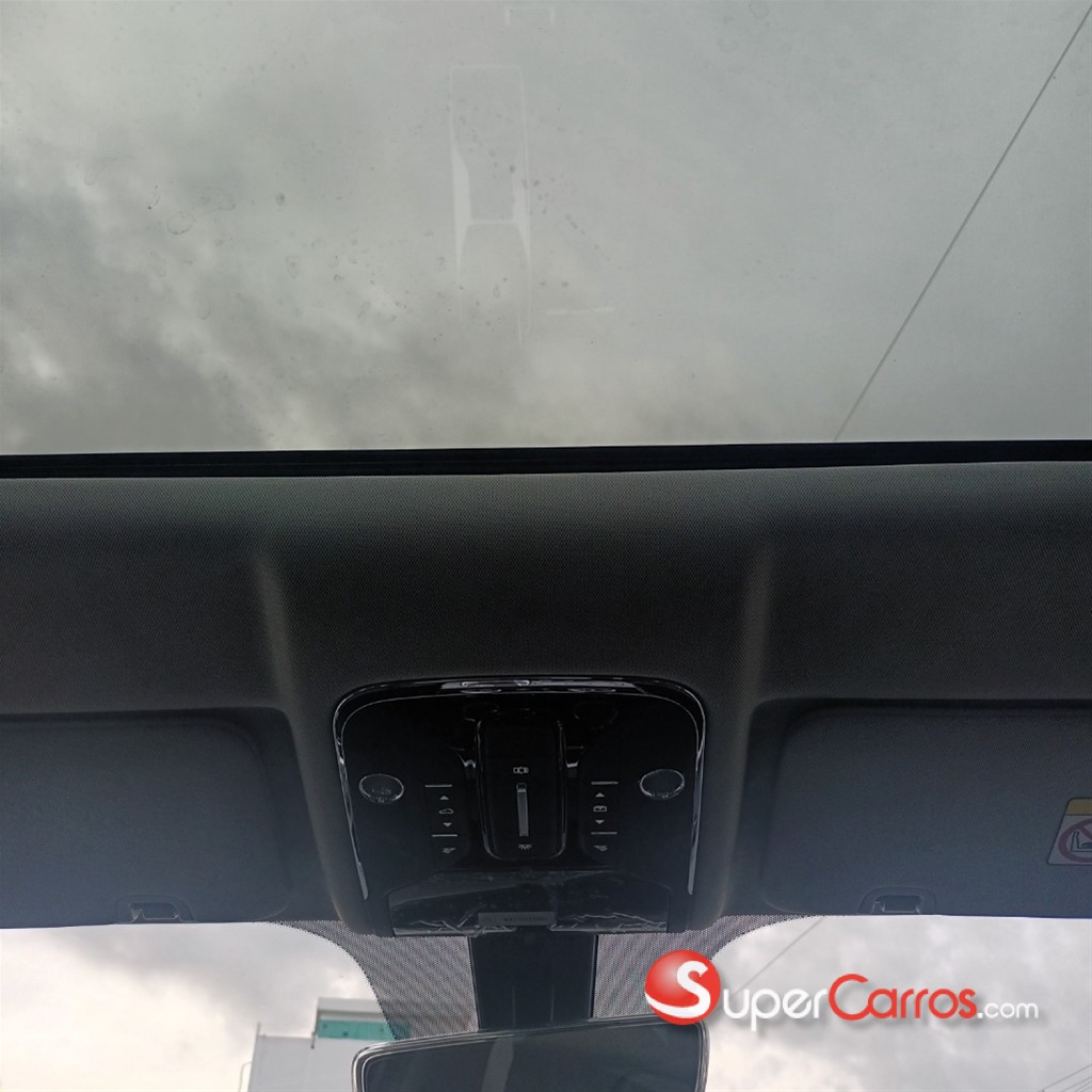 2027 Jetour X70 PLUS — foto 8 / 12